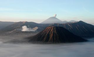 Indonesien: Vulkane